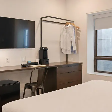 Sosuite At The Queen - Queen Village-3